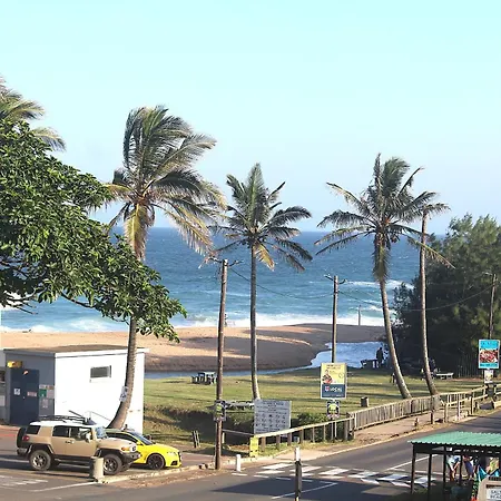 The Waves Beachfront Stay - Gleneagles Ballito Exterior photo